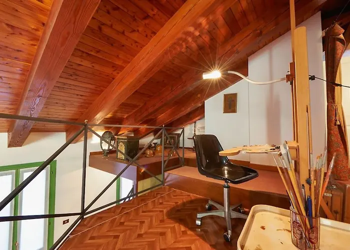 Ca' Del Pittore In Dorsoduro, Elegant Fine Arts District Apartment