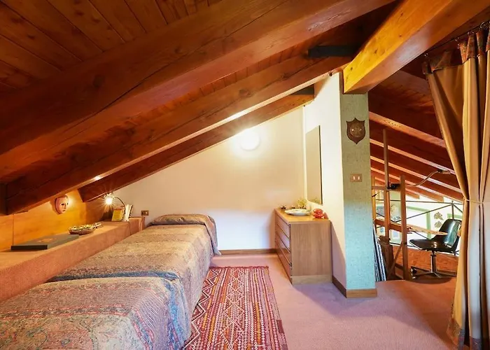 Ca' Del Pittore In Dorsoduro, Elegant Fine Arts District Apartment *