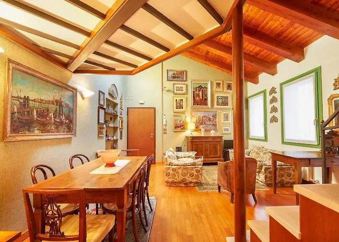Apartment Ca' Del Pittore In Dorsoduro, Elegant Fine Arts District