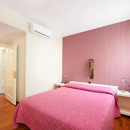 Ca' Del Pittore In Dorsoduro, Elegant Fine Arts District Apartmán *