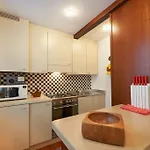 Apartamento Ca' Del Pittore In Dorsoduro, Elegant Fine Arts District *